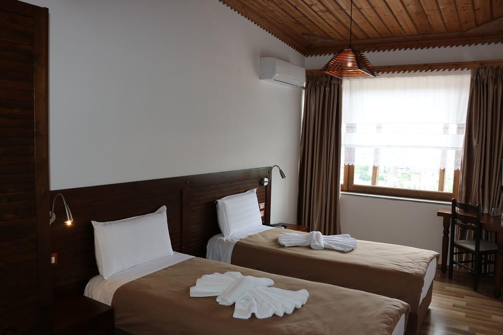 Kodra Hotel